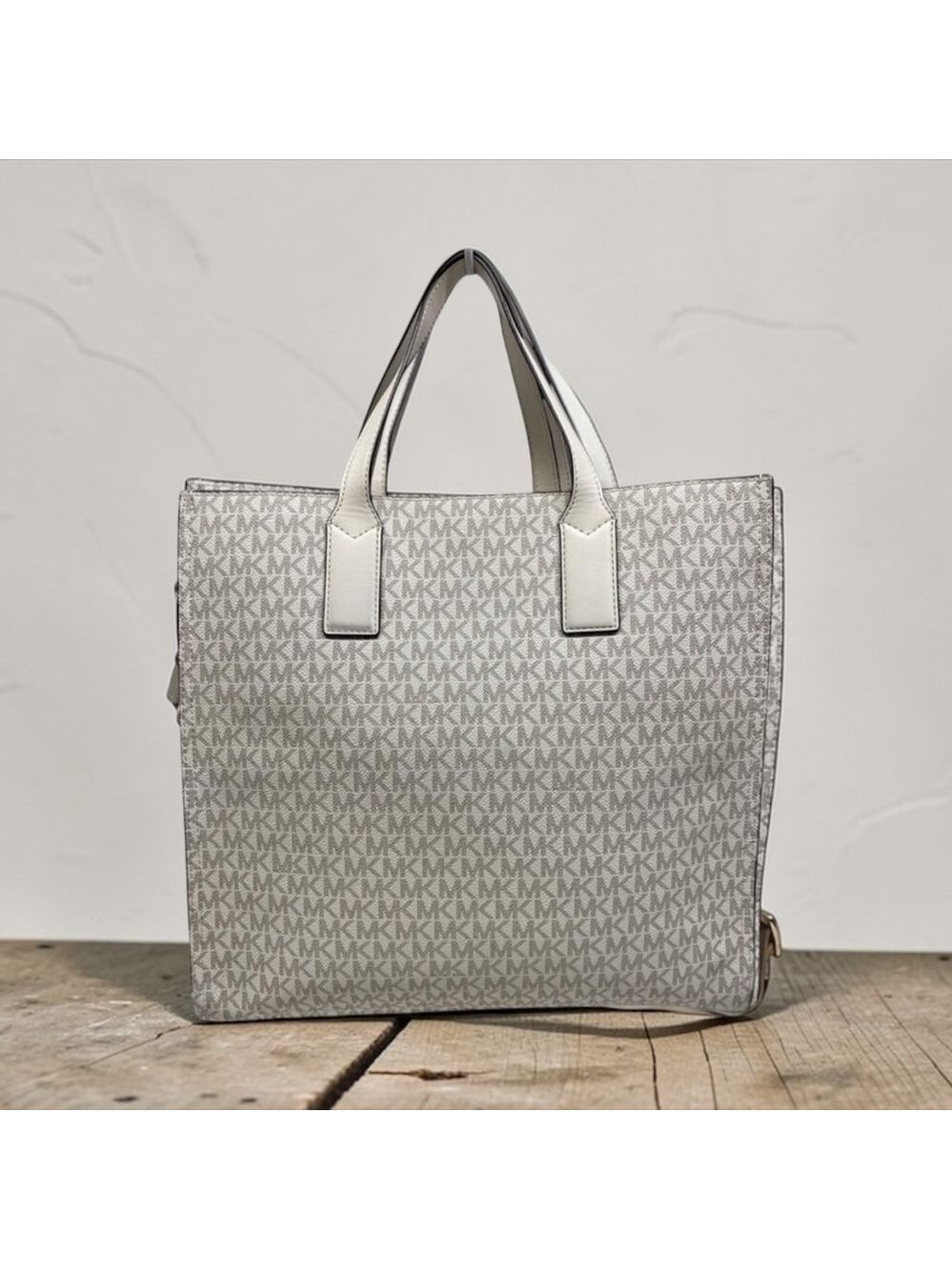 Michael Kors Kenly Large North South Logo Tote Light Cream - Picture 3 of 9
